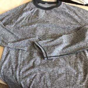 Men’s Lululemon long-sleeve shirt